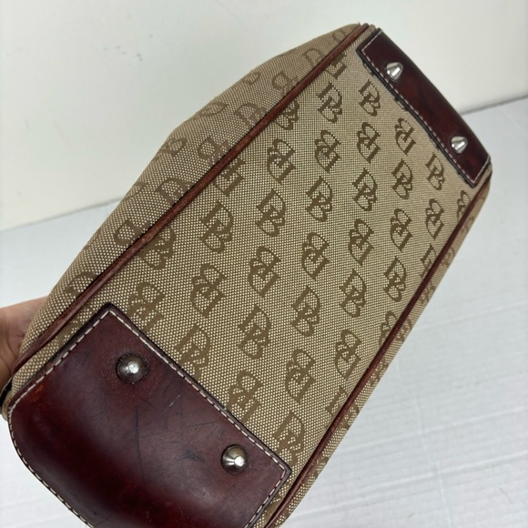 Dooney & Bourke vintage logo satchel bag/crossbody strap incl - Picture 4 of 16